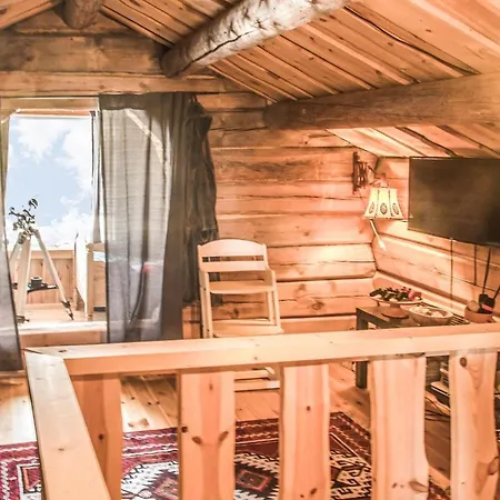 Stunning In With Kitchen Holiday home *