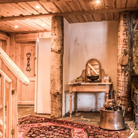 Stunning In With Kitchen Feriehus Østby